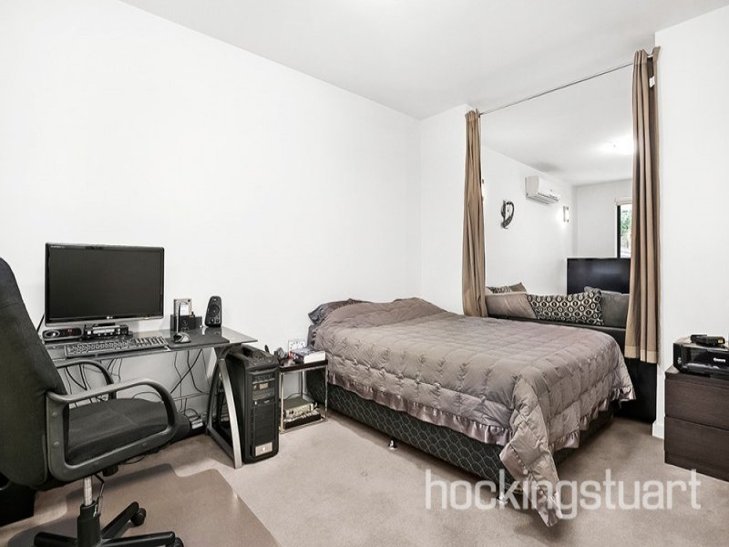 5/3 Glenroy Road, Hawthorn image 3
