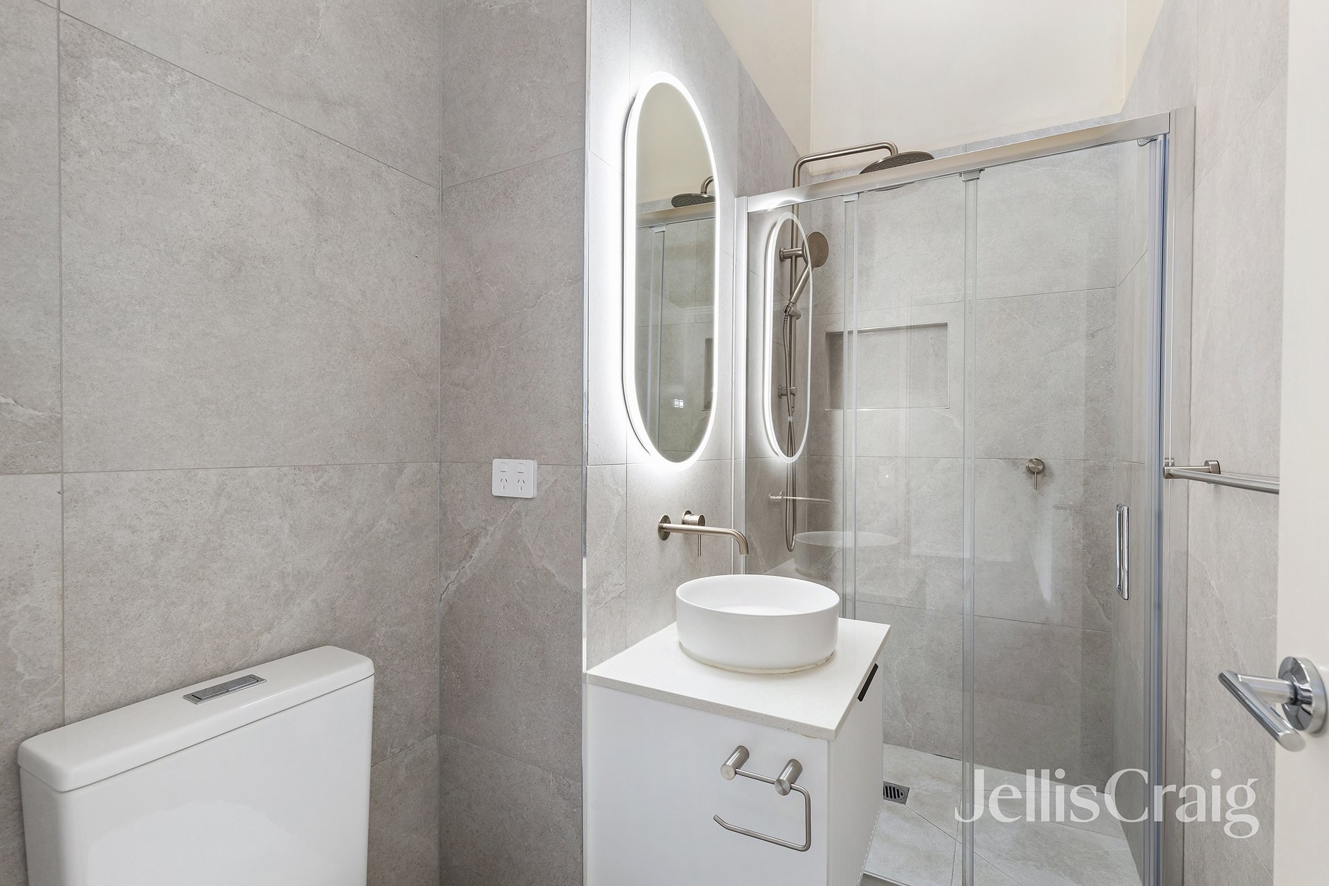 53 Grove Street, Eltham image 10