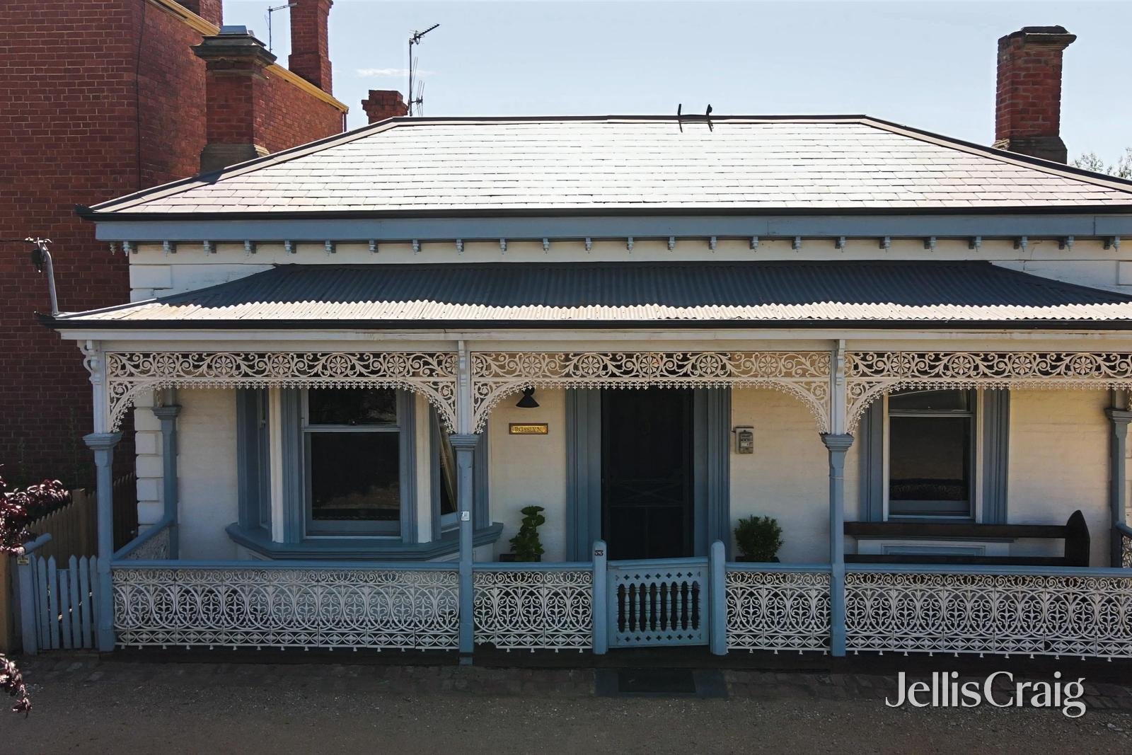 53 Hargraves Street, Castlemaine image 1