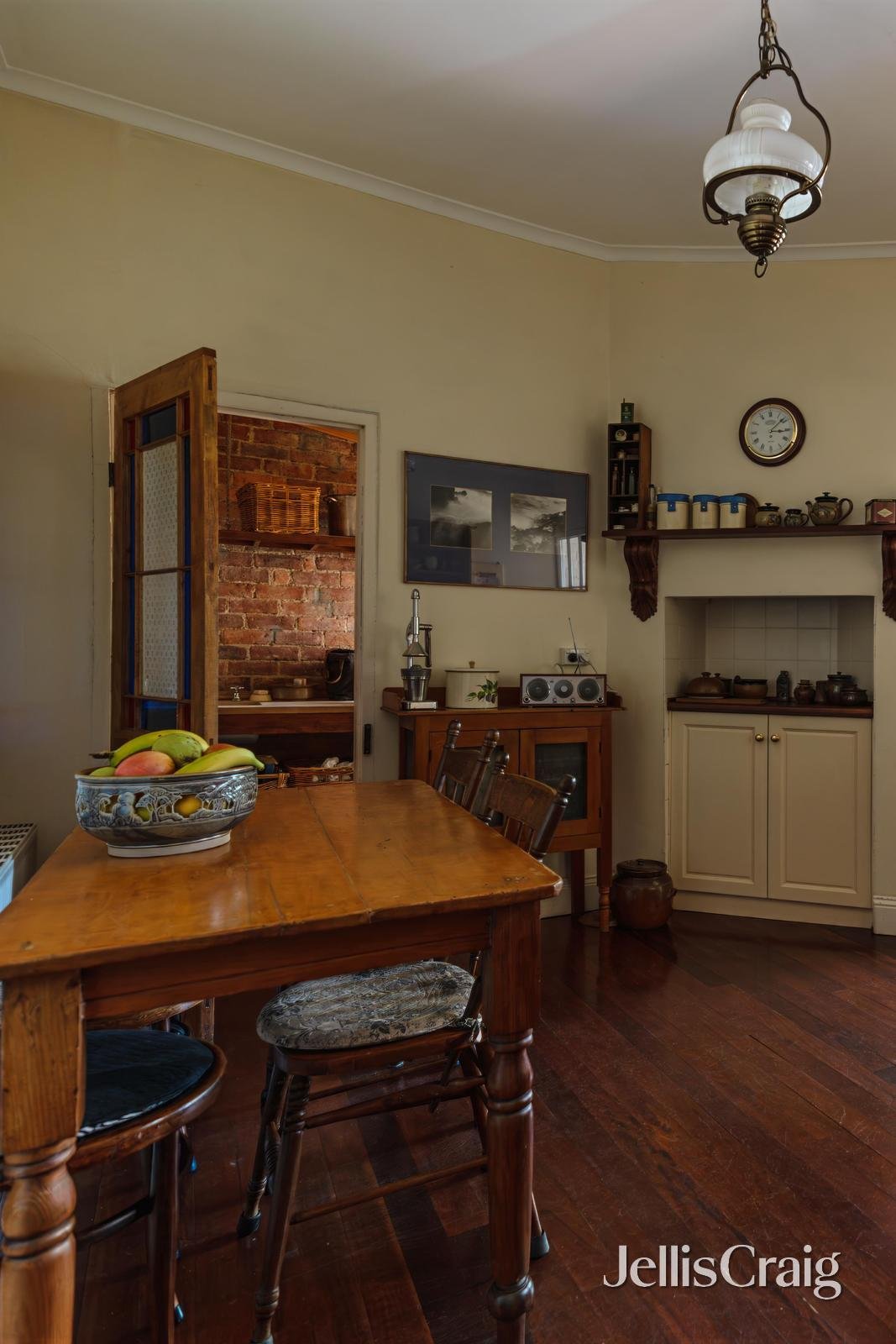 53 Hargraves Street, Castlemaine image 4
