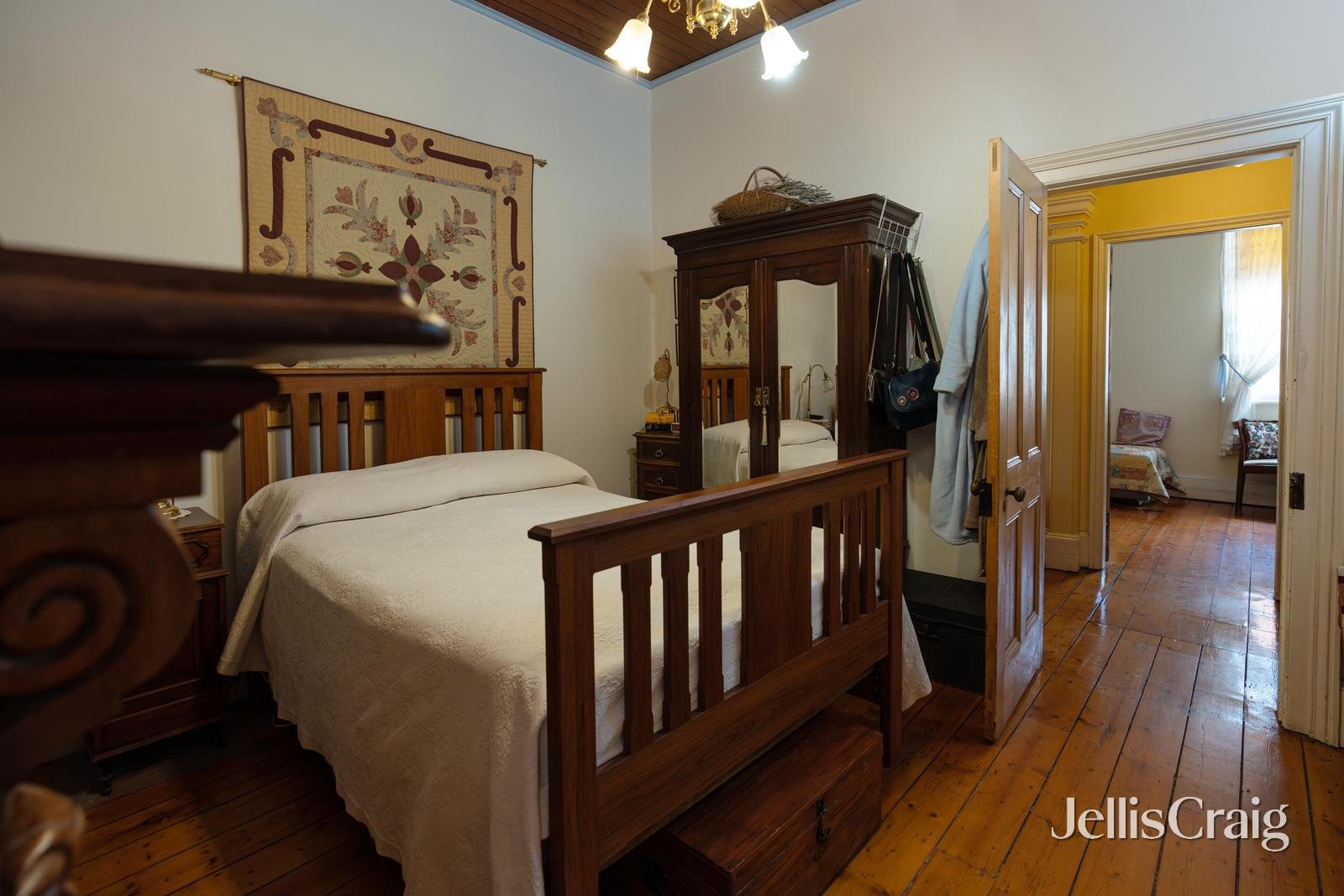 53 Hargraves Street, Castlemaine image 8