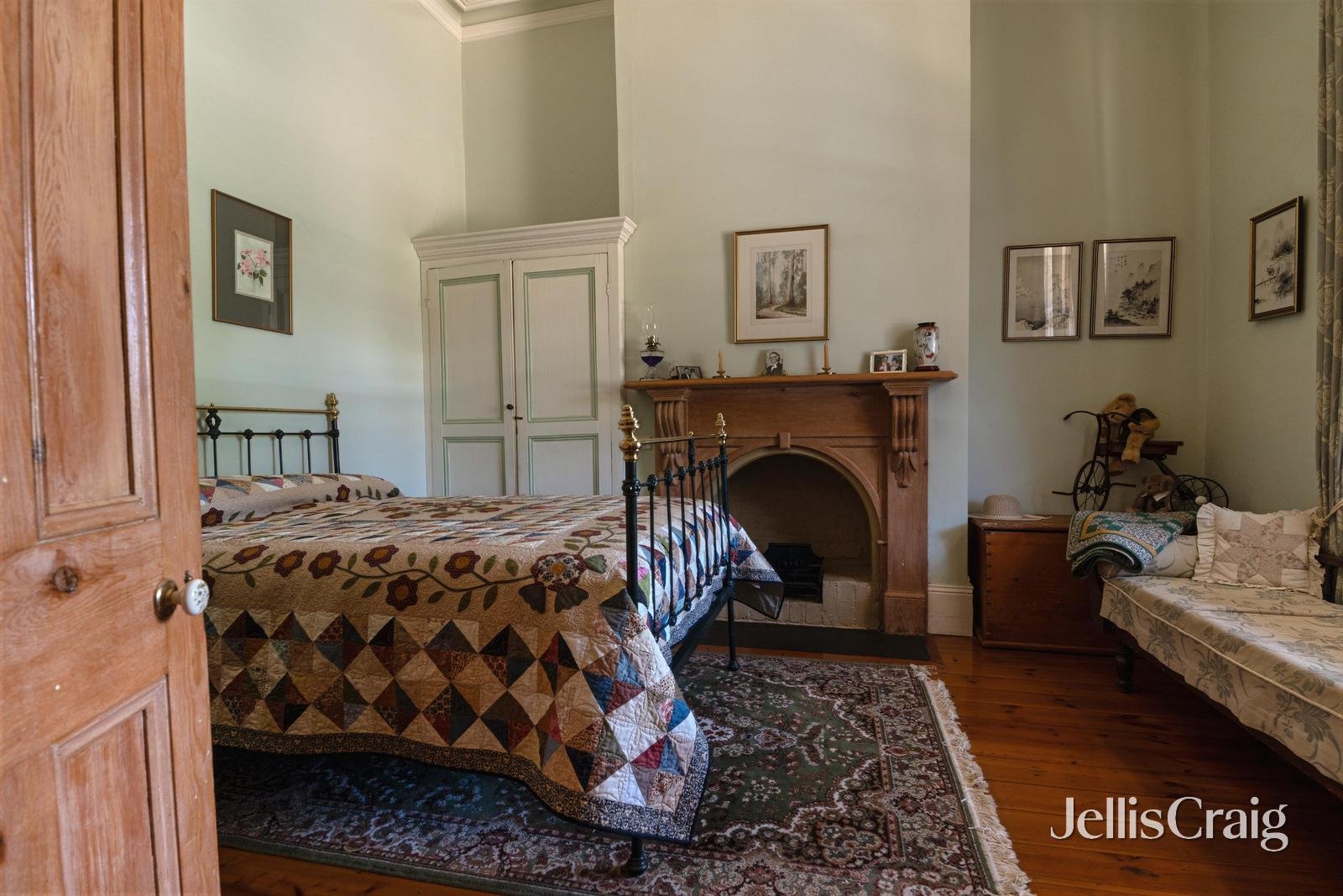 53 Hargraves Street, Castlemaine image 16