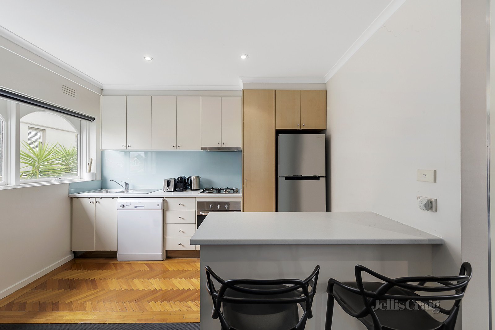 5/3 Irving Street, Malvern image 3