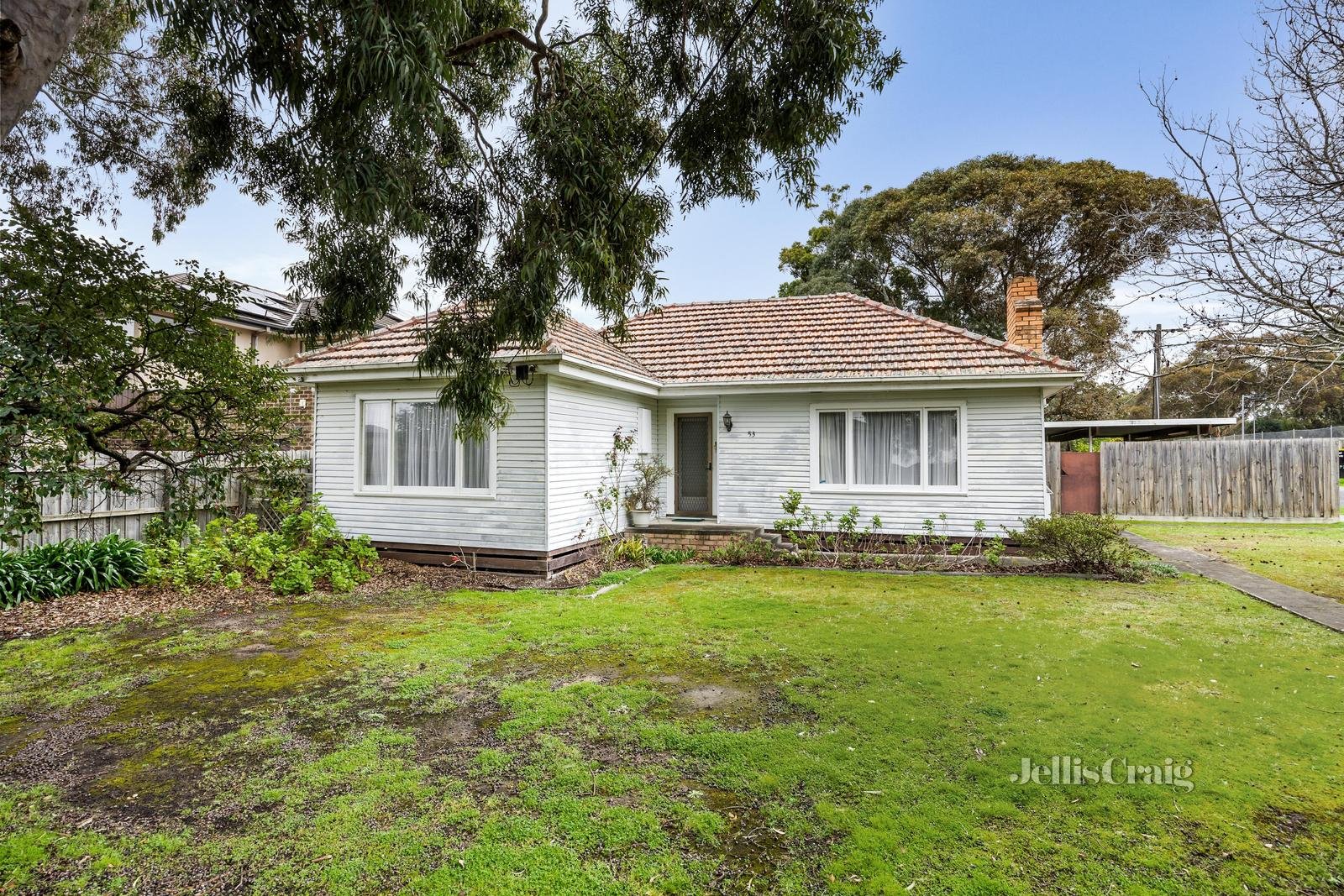 53 Jubilee Street, Mount Waverley image 2