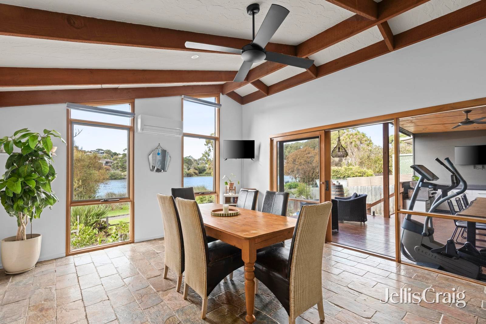 53 Lake Avenue, Ocean&nbsp;Grove image 2