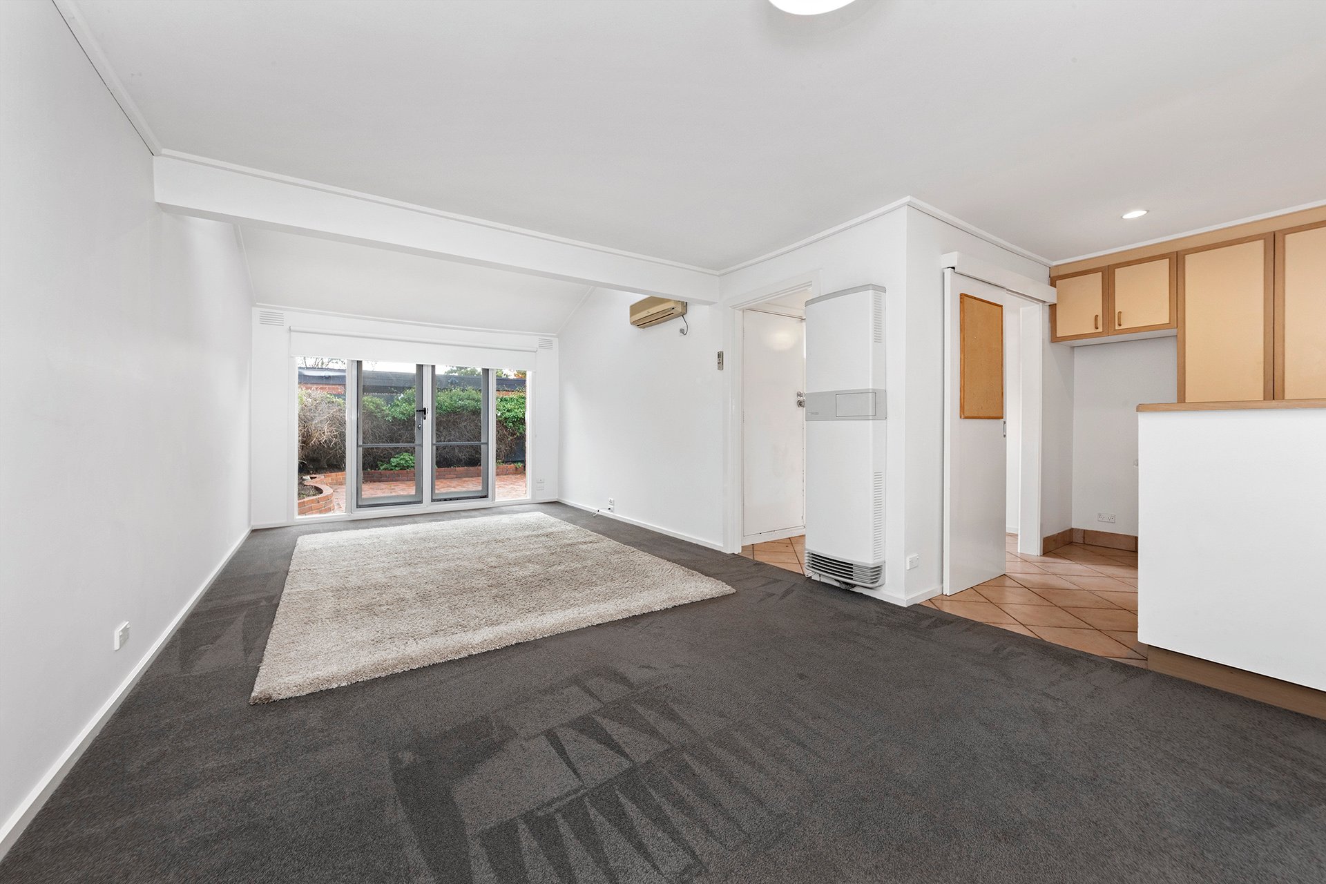 5 / 3 Landcox St  Brighton East