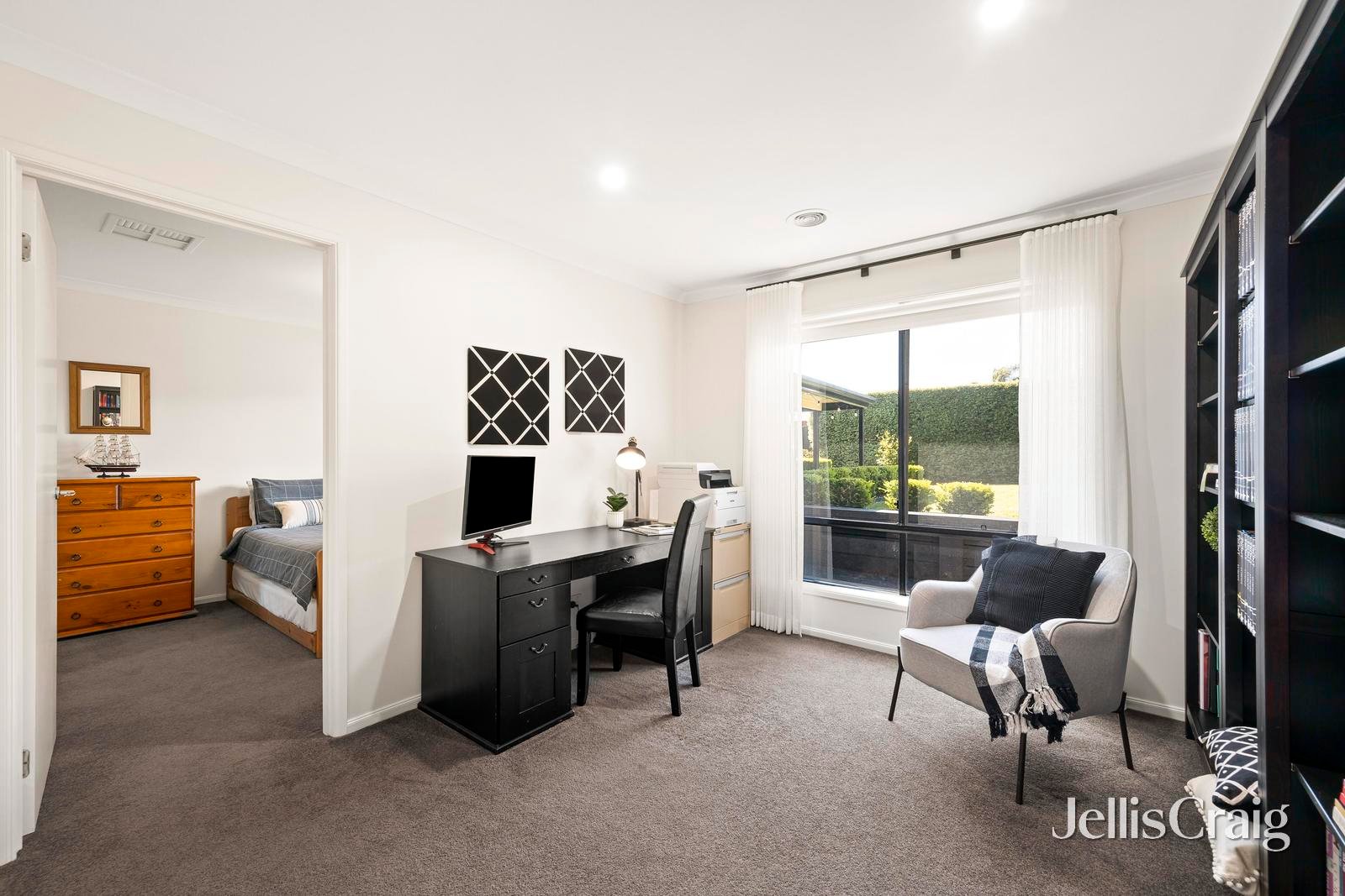 53 Larbert Road, Mooroolbark image 19