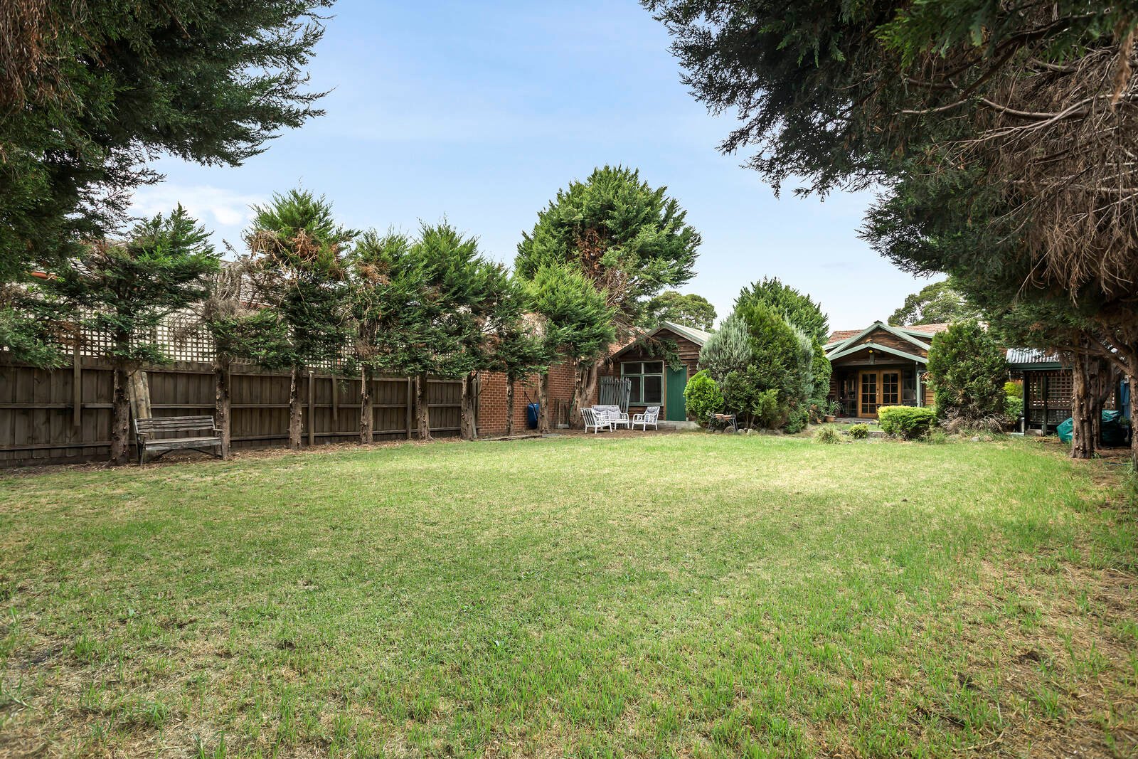 Property Gallery Thumbnail 12