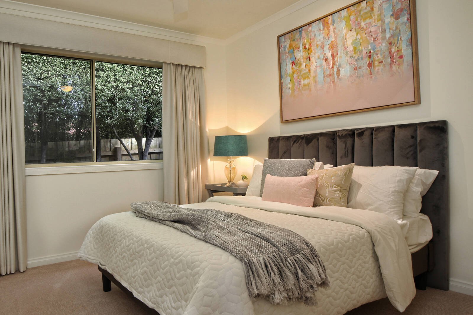 Property Gallery Thumbnail 17