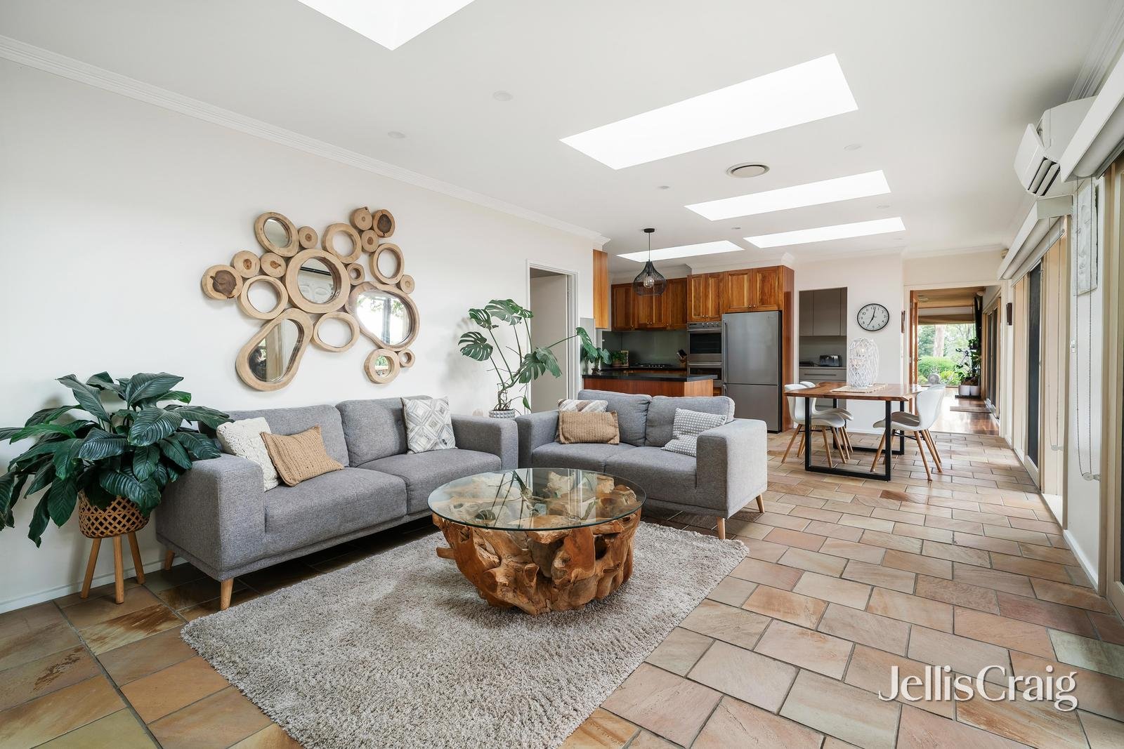 53 Margaret Street, Research image 9