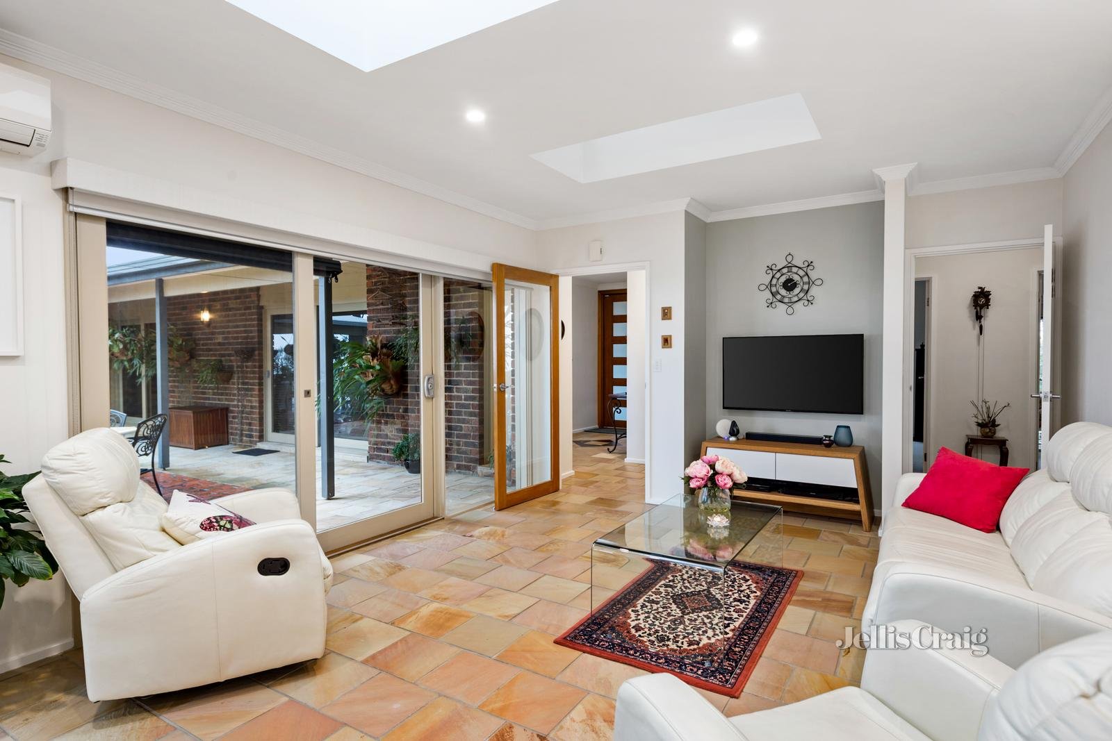 53 Margaret Street, Research image 6