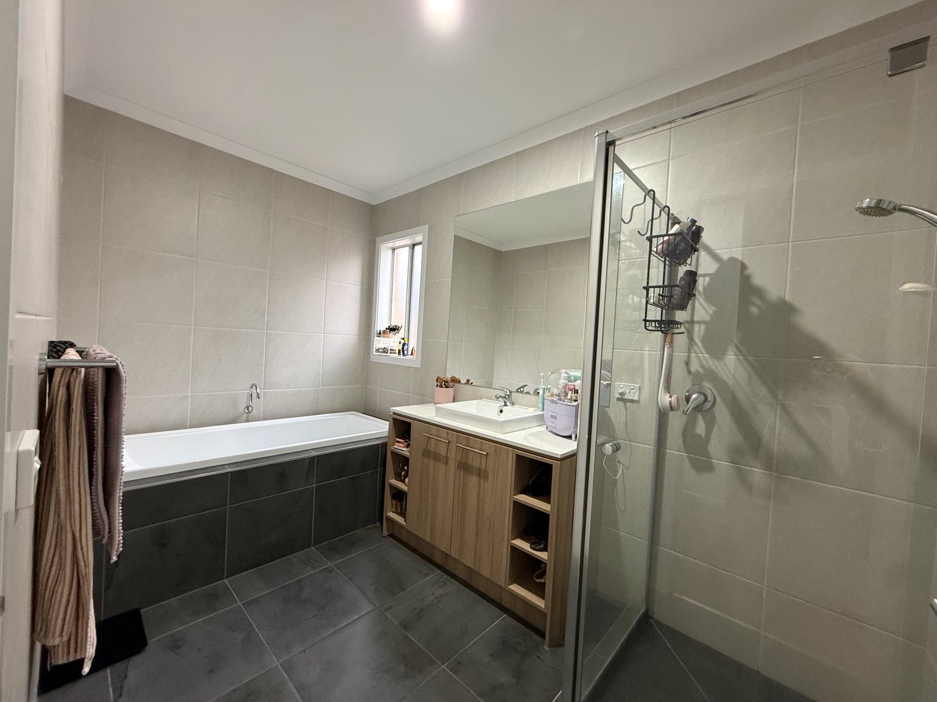 53 Opal Drive, Leopold image 12