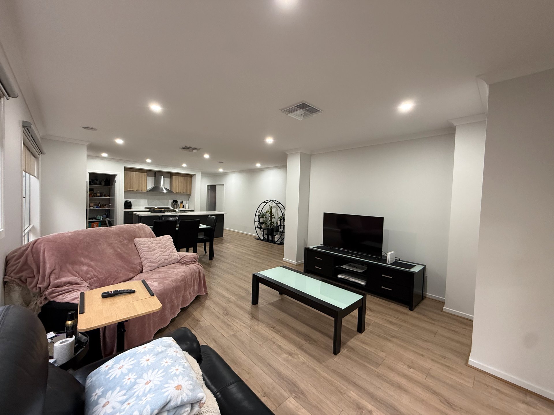 53 Opal Drive, Leopold image 6