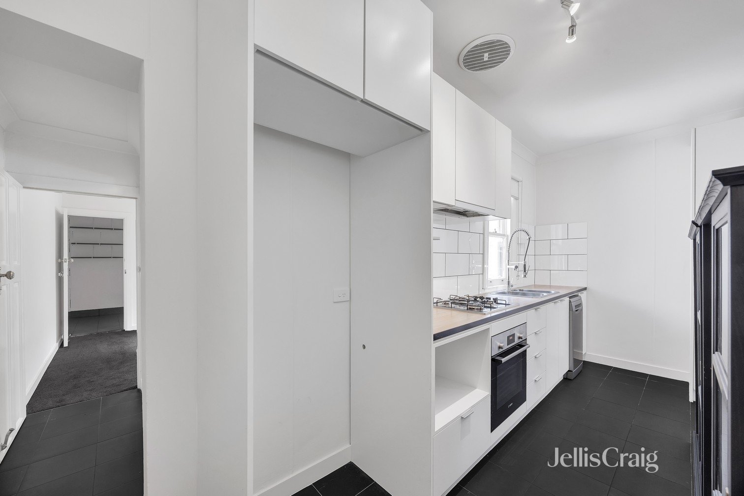 53 Pearson Street, Brunswick&nbsp;West image 3