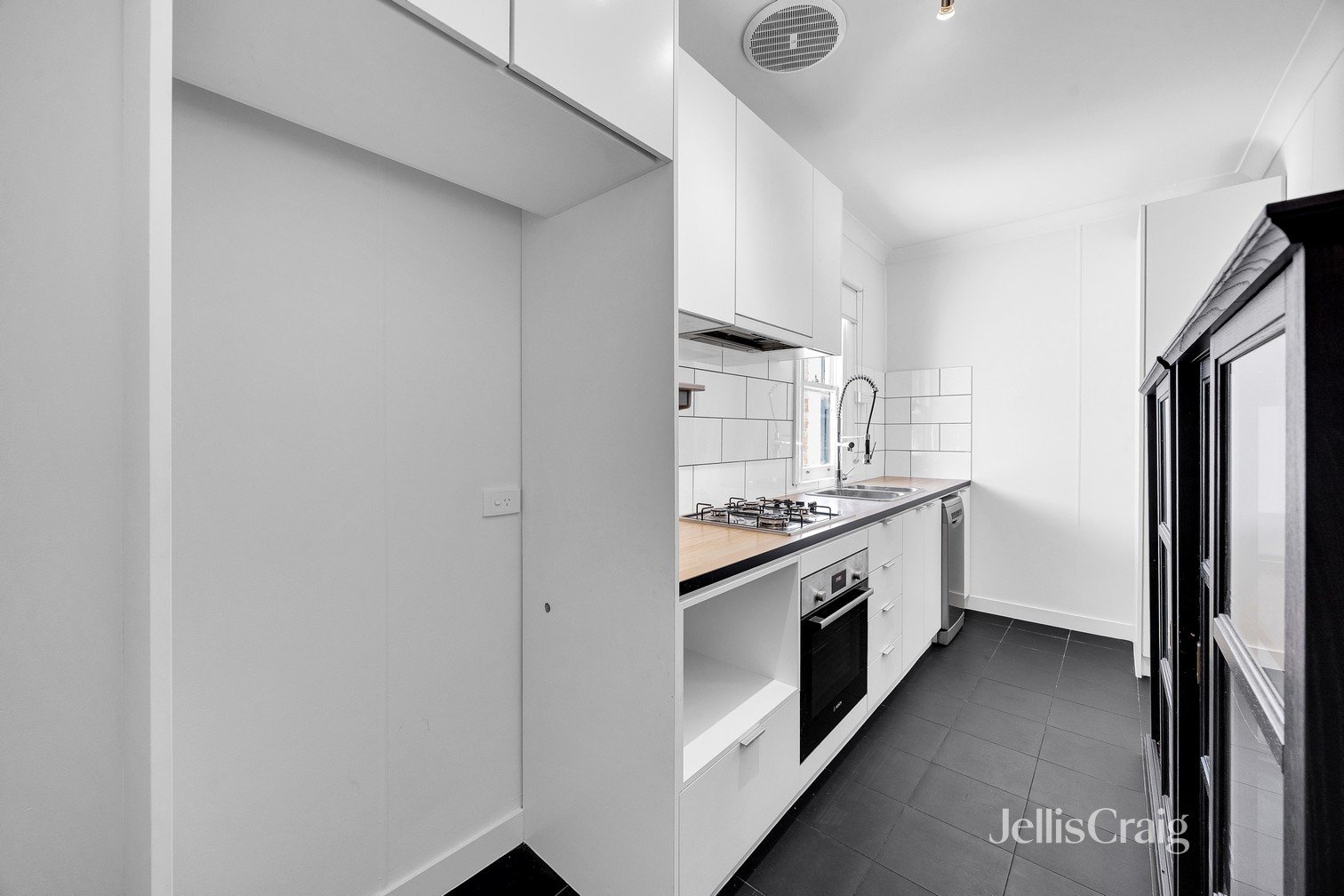 53 Pearson Street, Brunswick&nbsp;West image 5