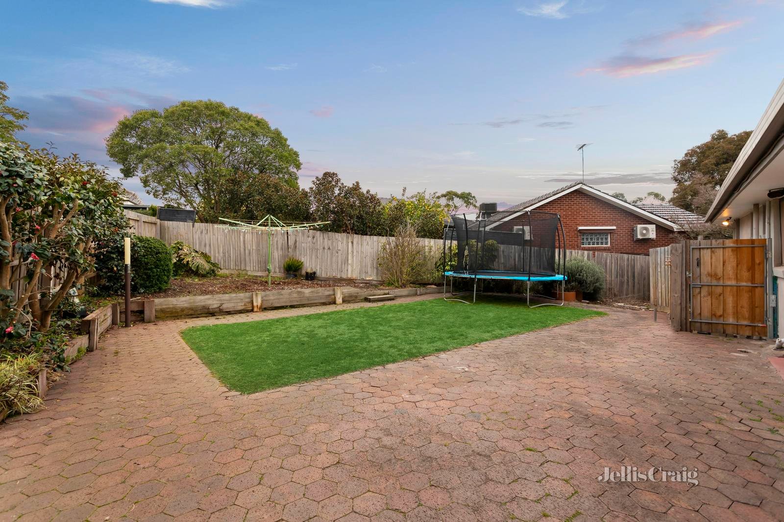 53 Roy Street, Donvale image 12