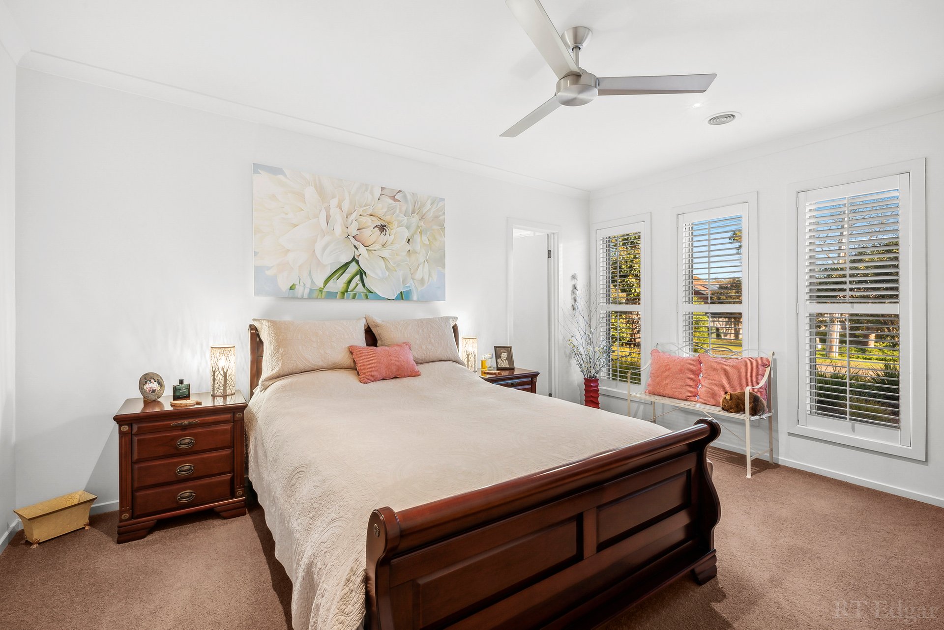Property Gallery Thumbnail 8