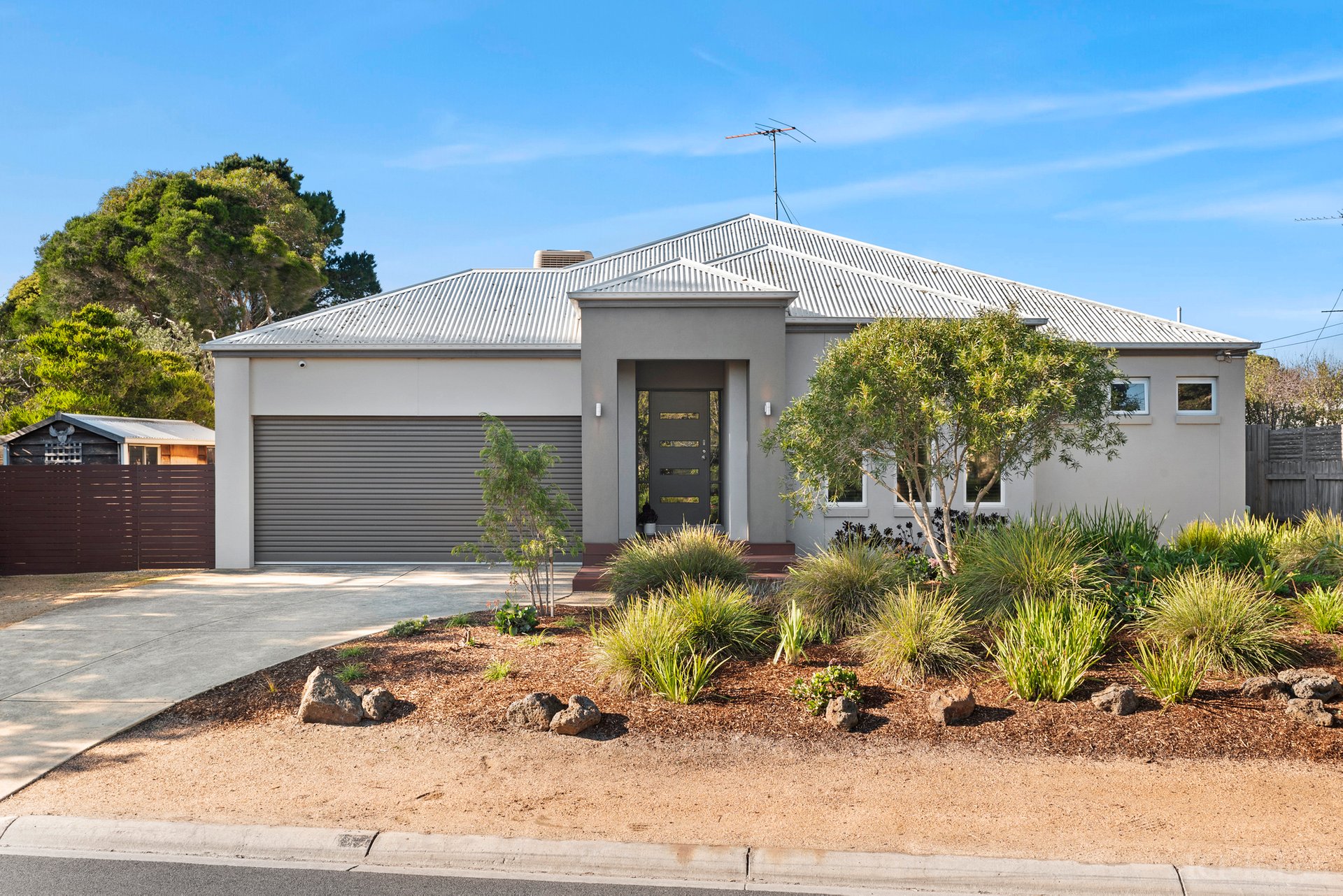 Property Gallery Thumbnail 14