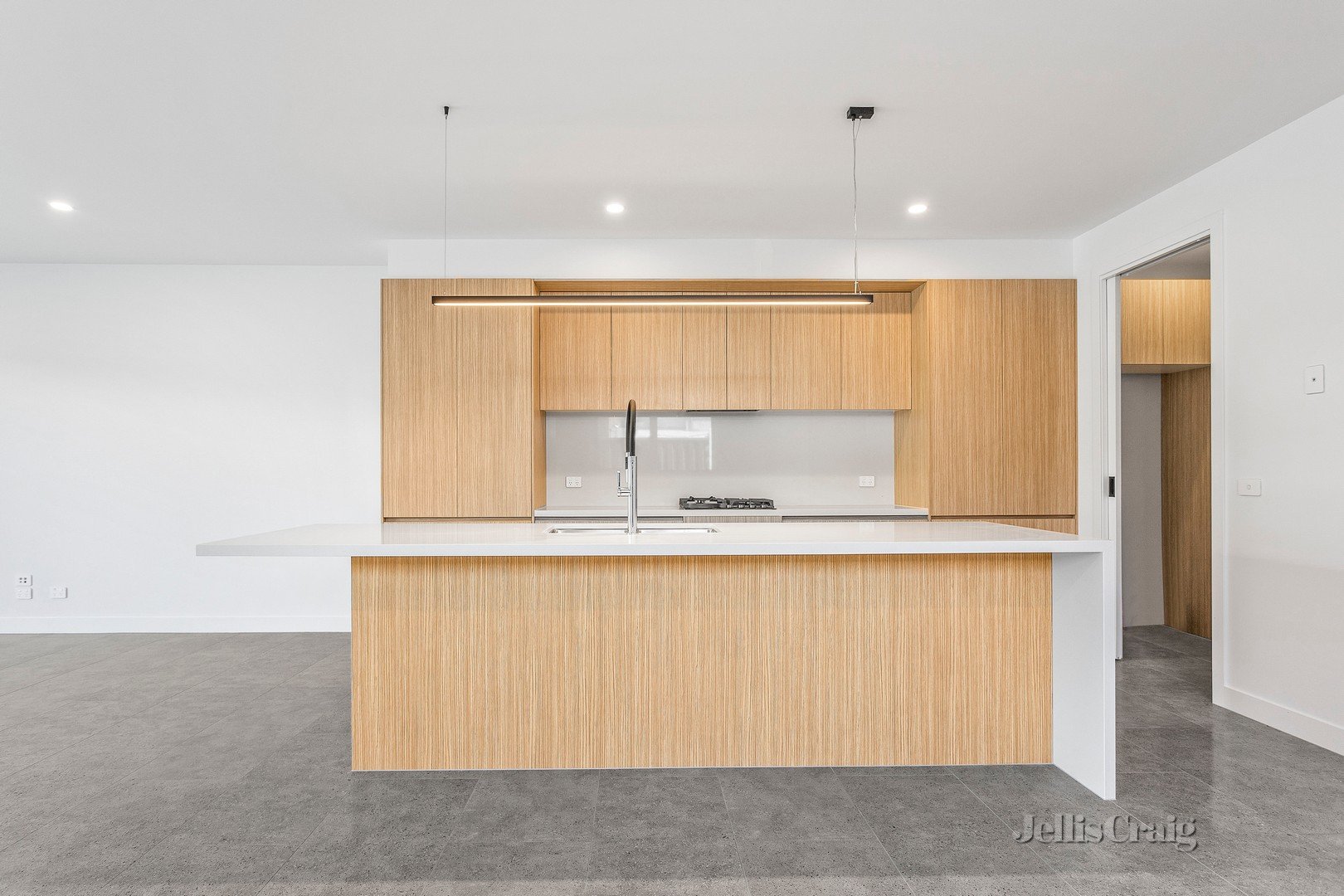 53 Second Avenue, Altona North image 7