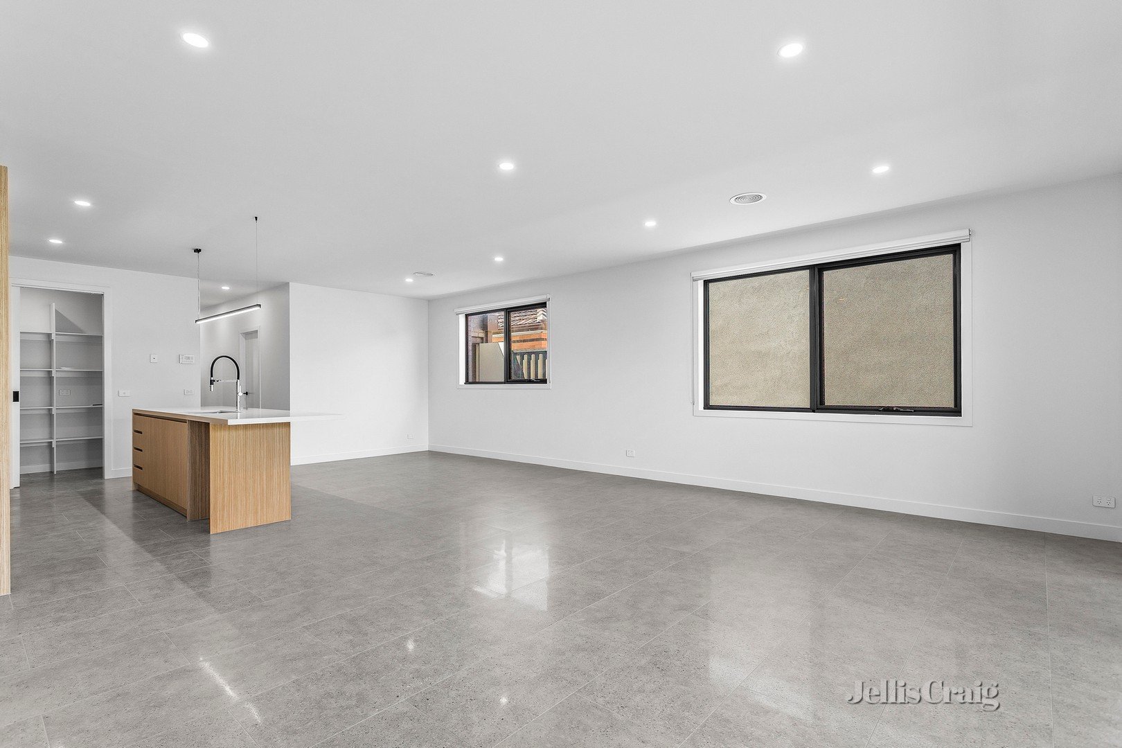 53 Second Avenue, Altona North image 3