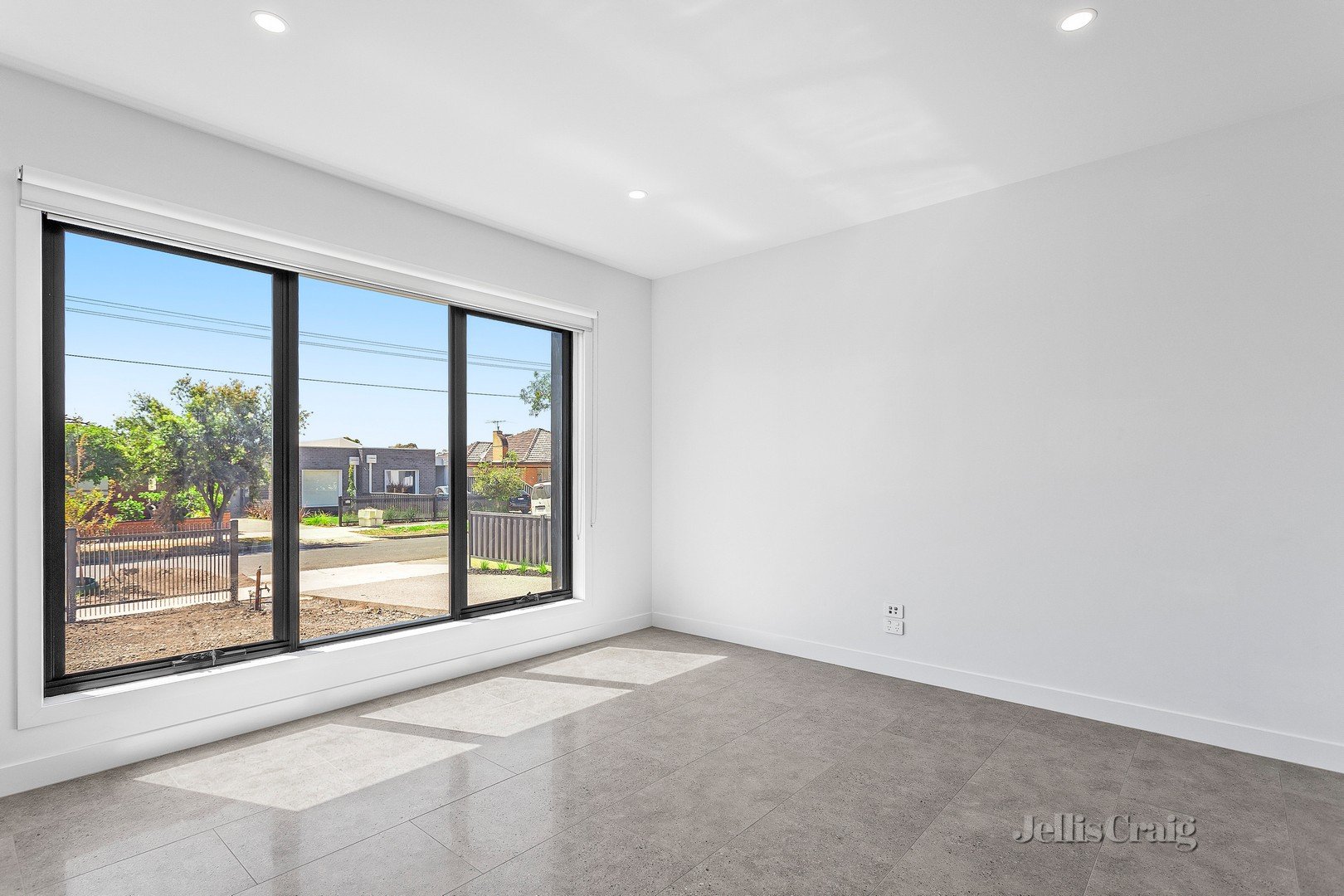 53 Second Avenue, Altona North image 2