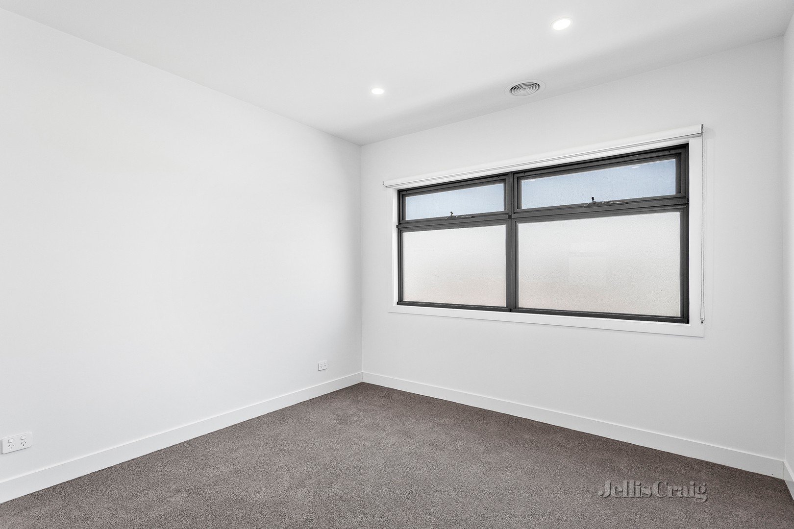 53 Second Avenue, Altona North image 9