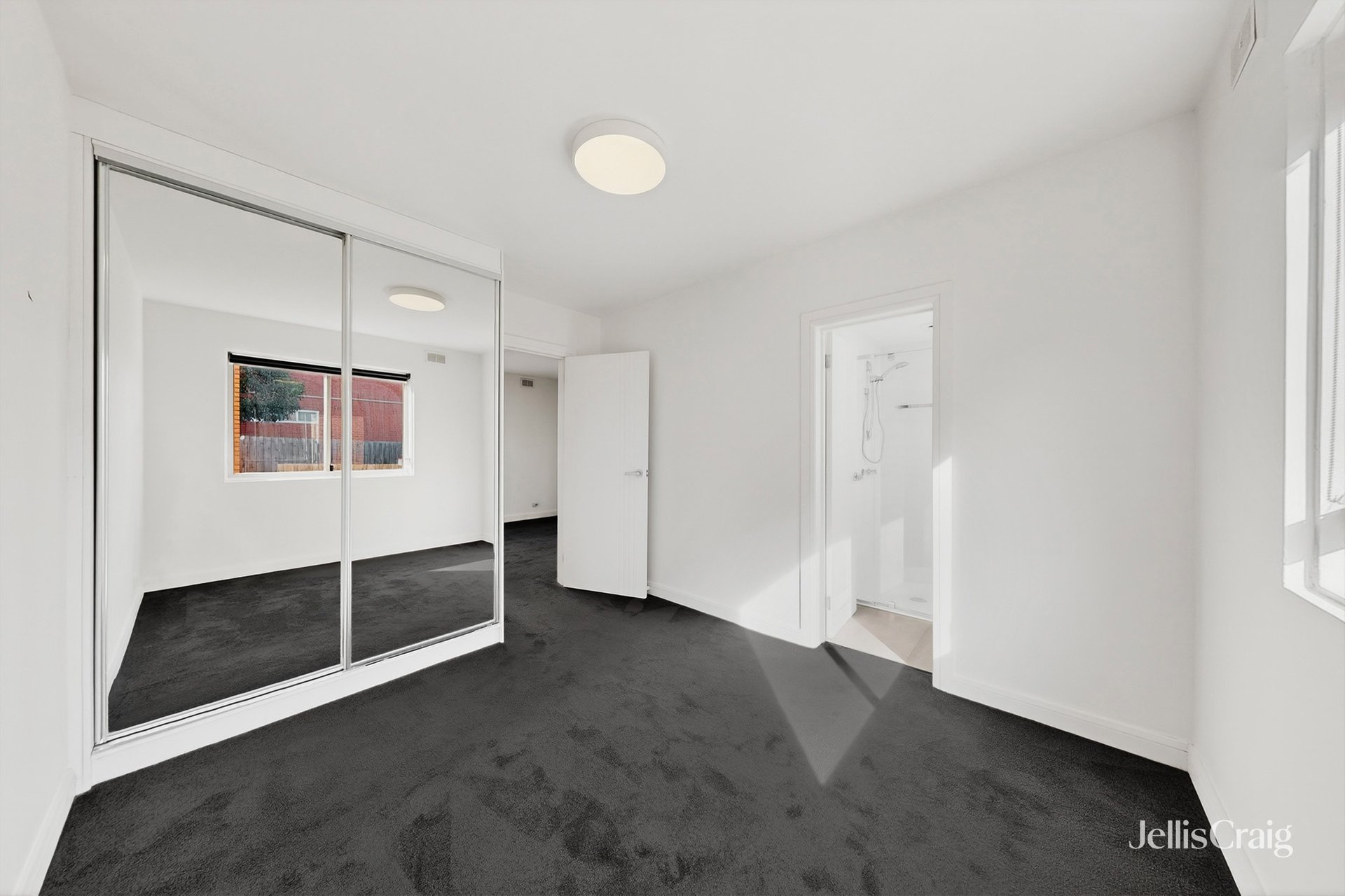 5/3 Smith Street, Thornbury image 8