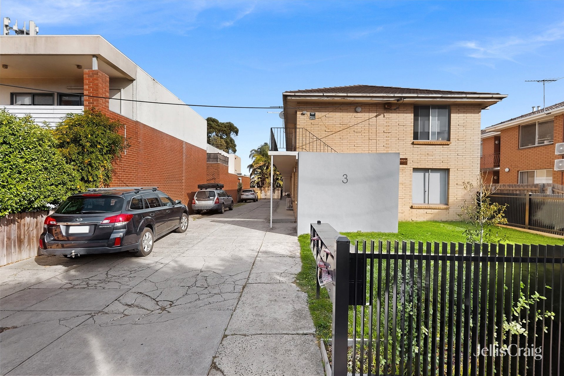 5/3 Smith Street, Thornbury image 14