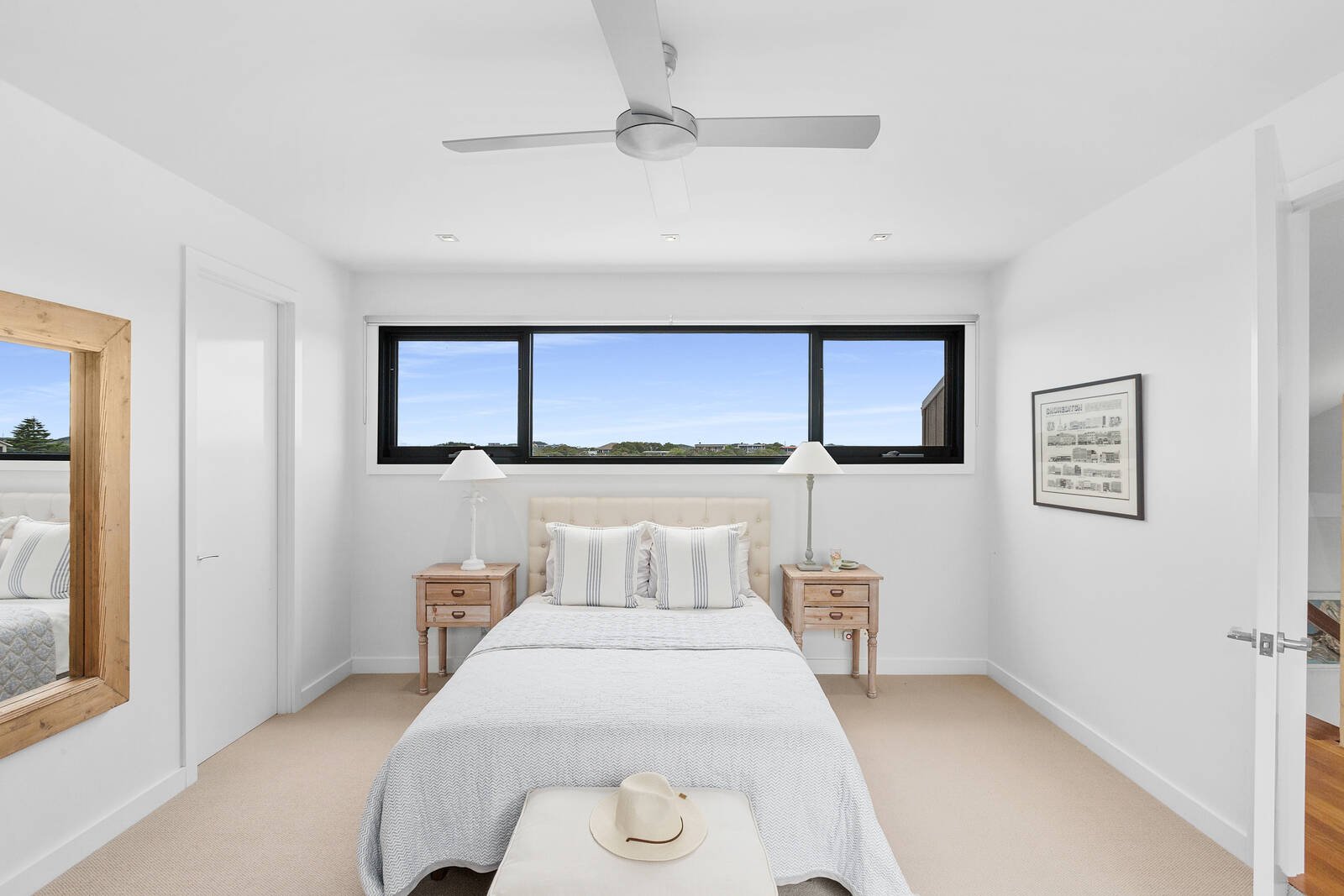 Property Gallery Thumbnail 12