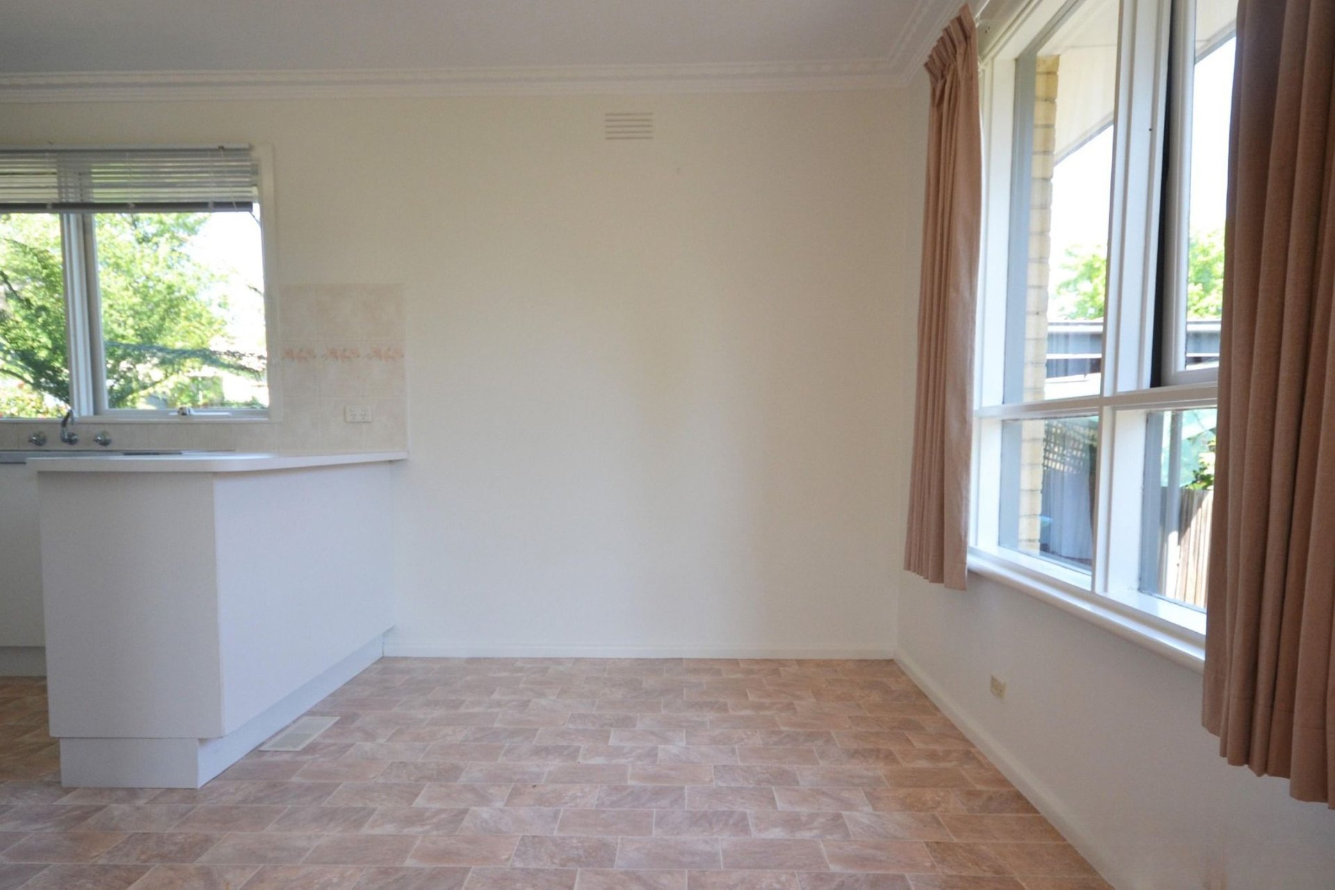 53 Sunbeam Avenue, Ringwood&nbsp;East image 6