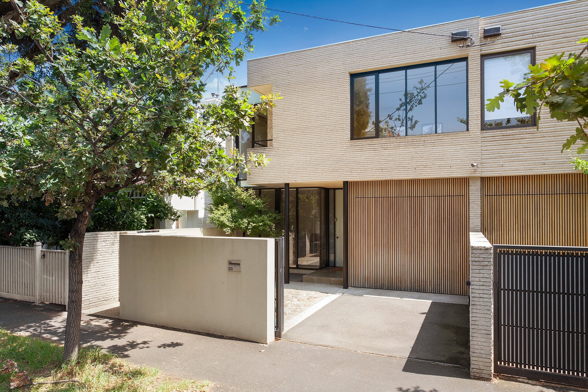 Property Gallery - Main Image