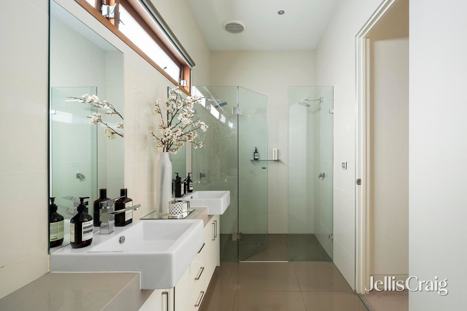 53 The Boulevard, Ivanhoe image 16