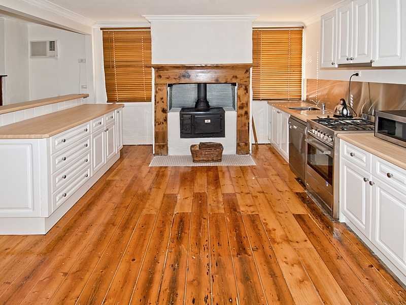 53 Tucker Street, Breakwater image 4