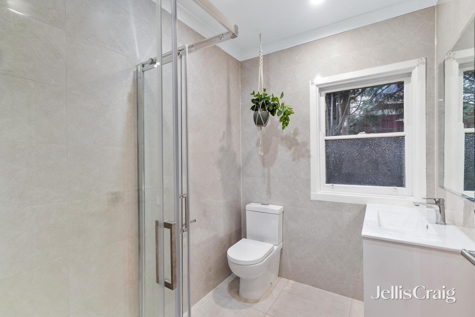 53 Vicki Street, Forest Hill image 7