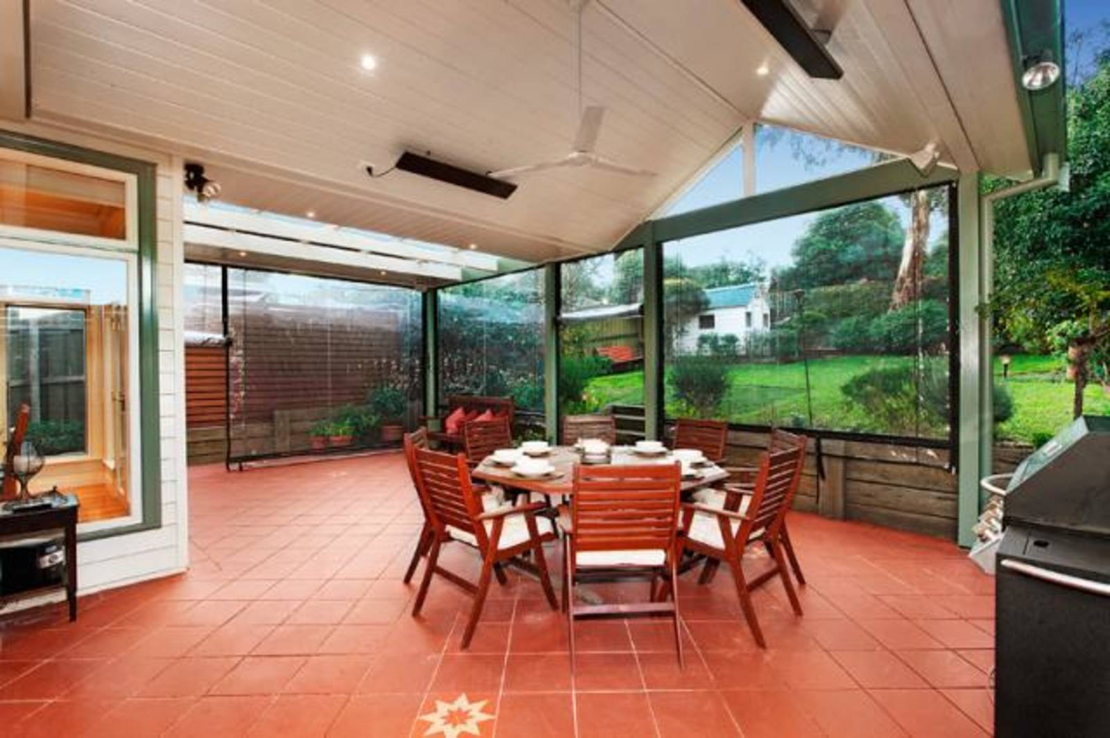 Property Gallery Thumbnail 7
