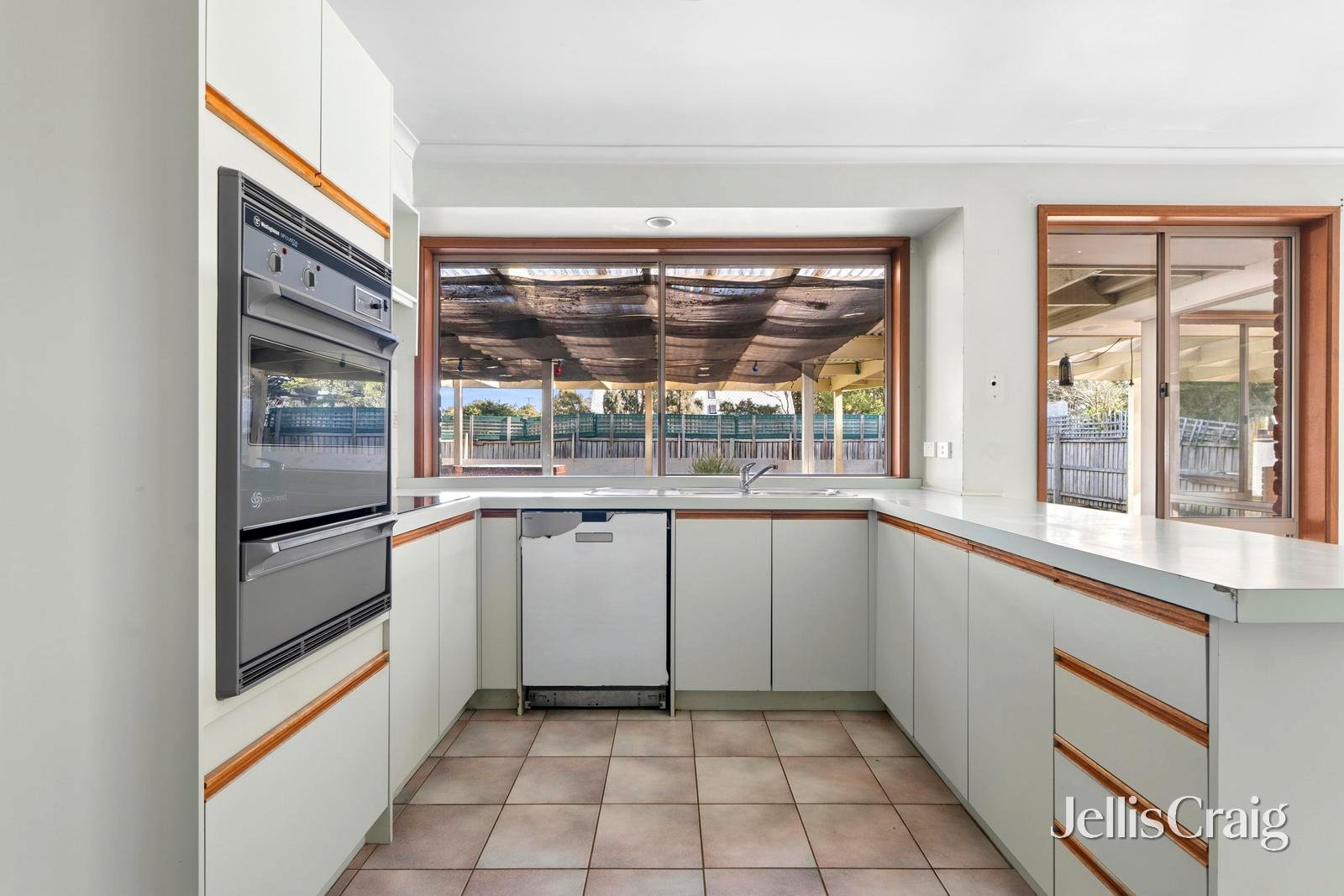 53 White Avenue, Romsey image 6
