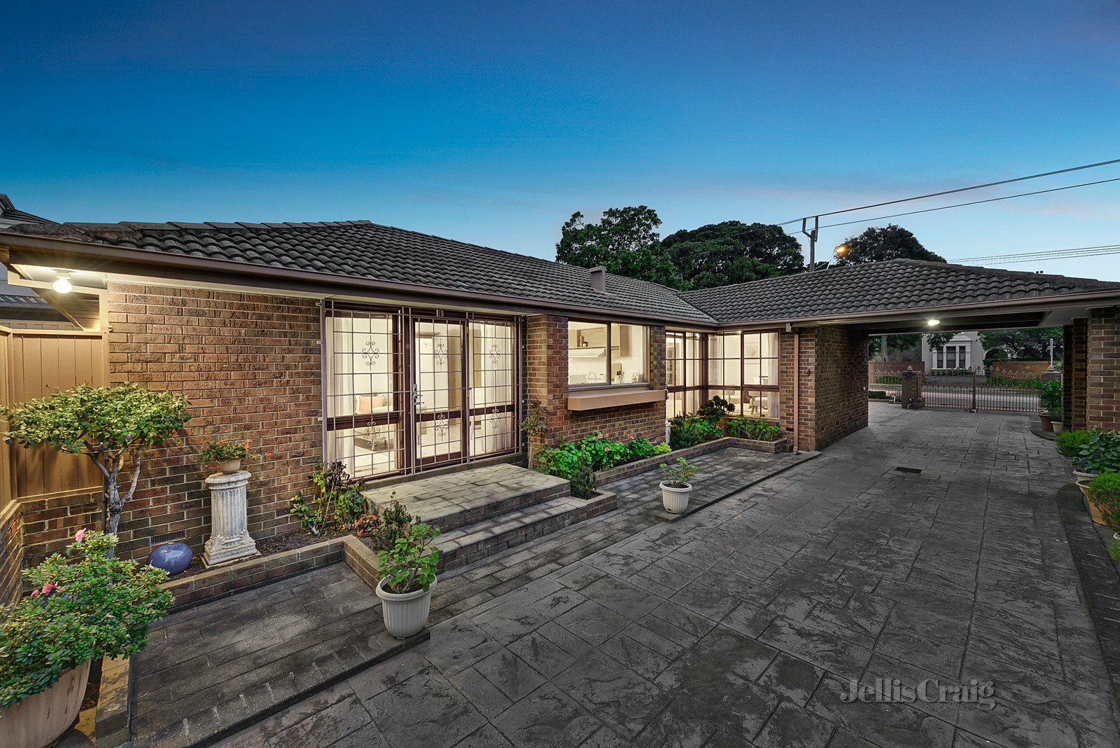 530 Burke Road, Camberwell image 10