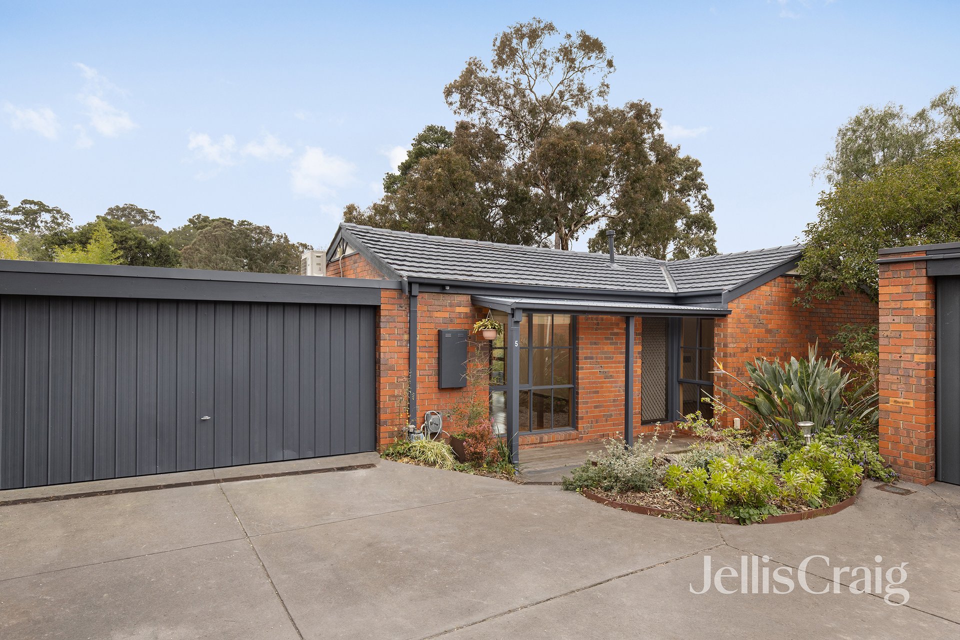 5/30 Stanley Avenue, Eltham image 1