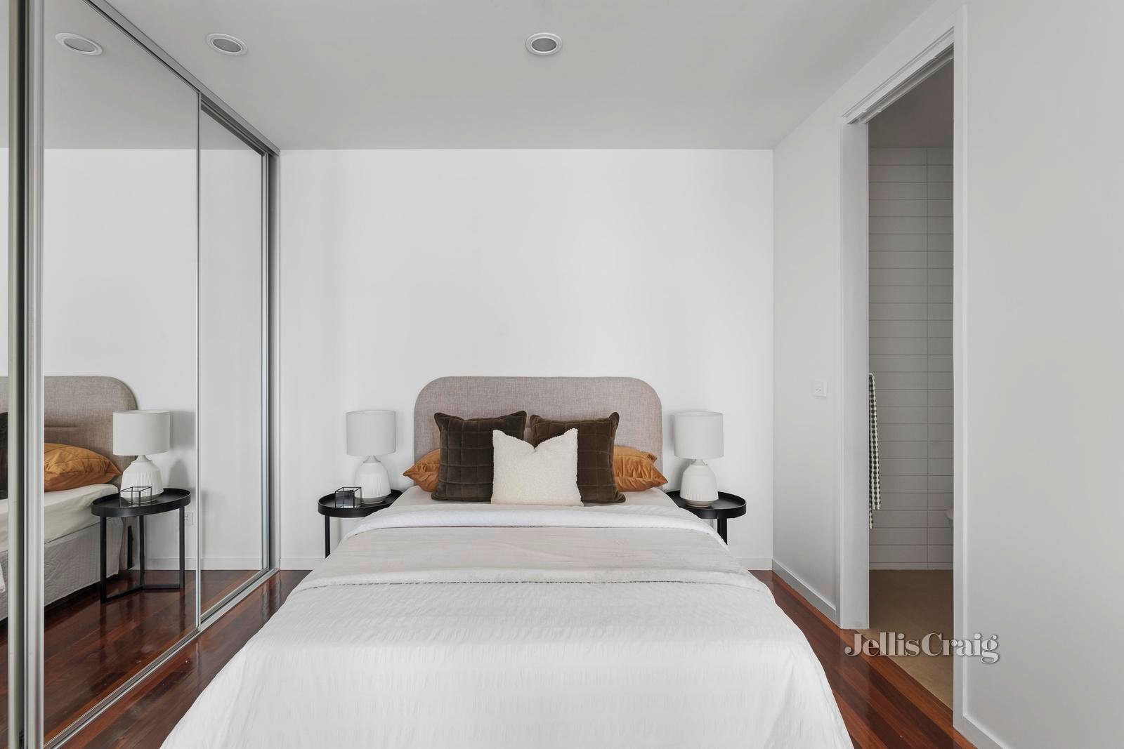 5/306 Sydney Road, Brunswick image 7