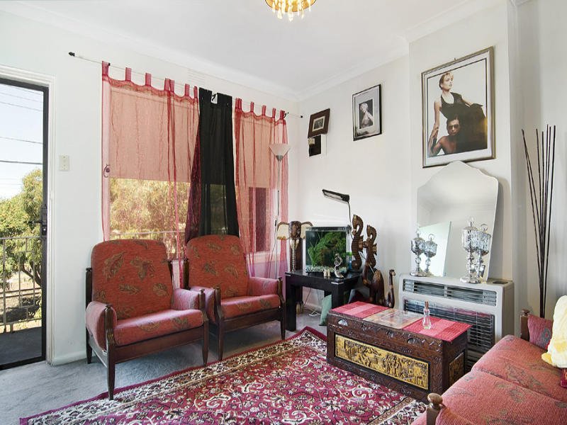 5/31 Millers Road, Altona image 2