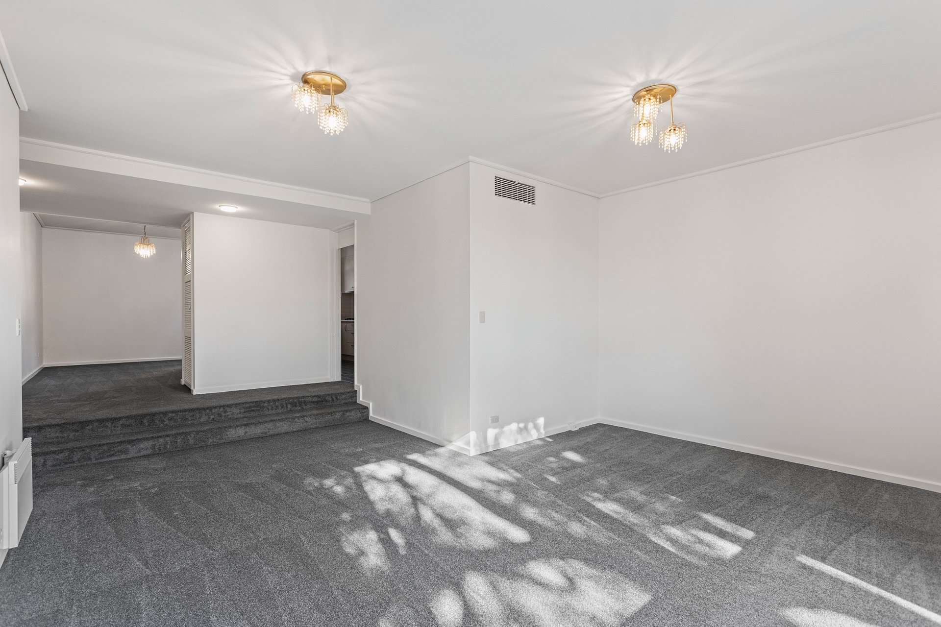 Property Gallery Thumbnail 5