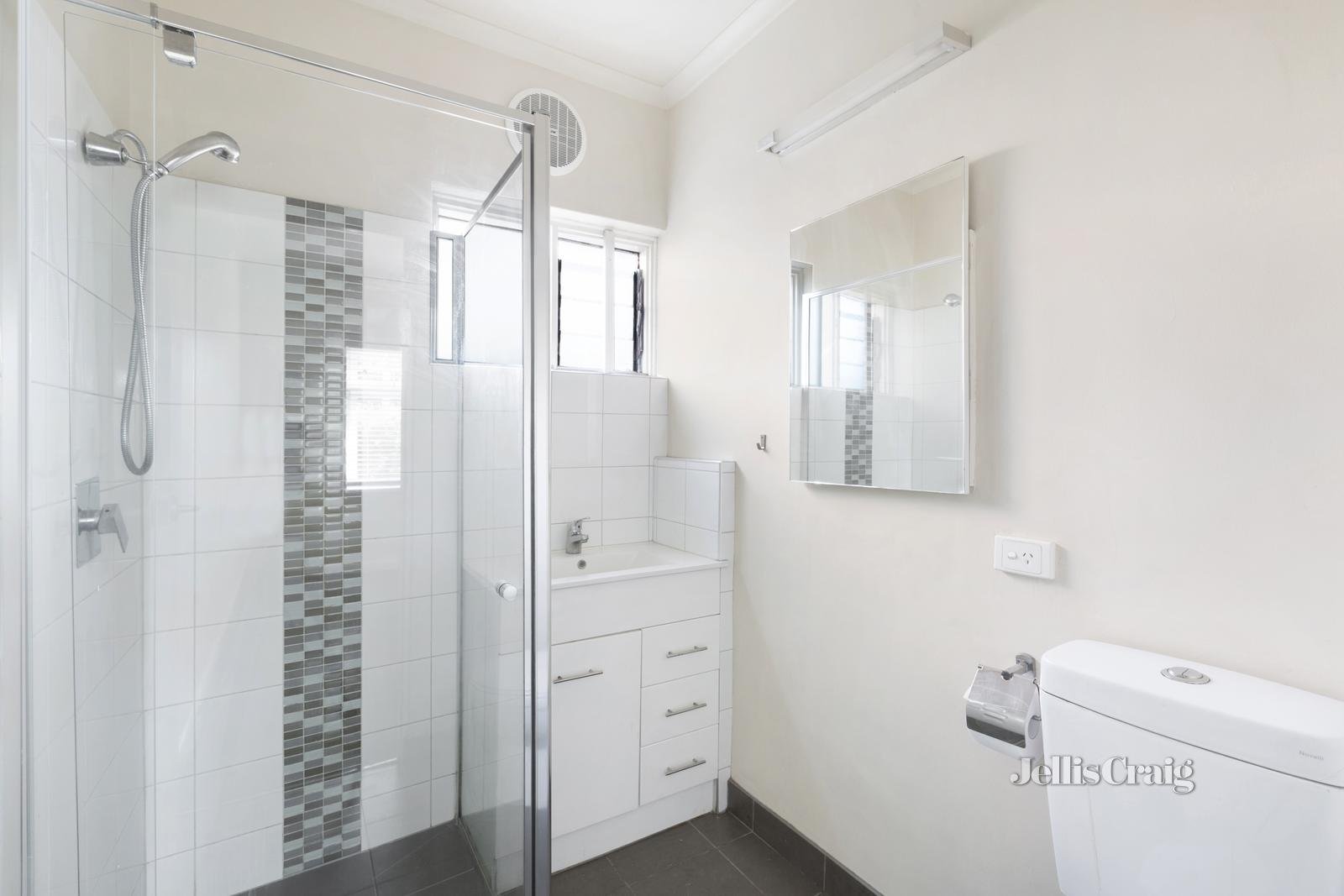 5/319 Riversdale Road, Hawthorn East image 6