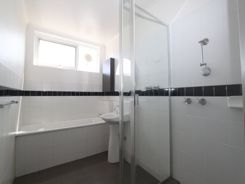 Property Gallery Thumbnail 5