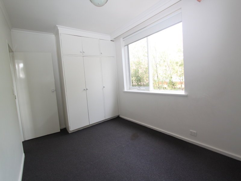 Property Gallery Thumbnail 6