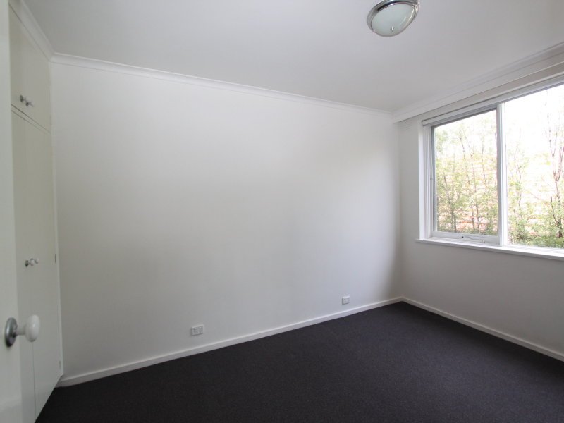 Property Gallery Thumbnail 7