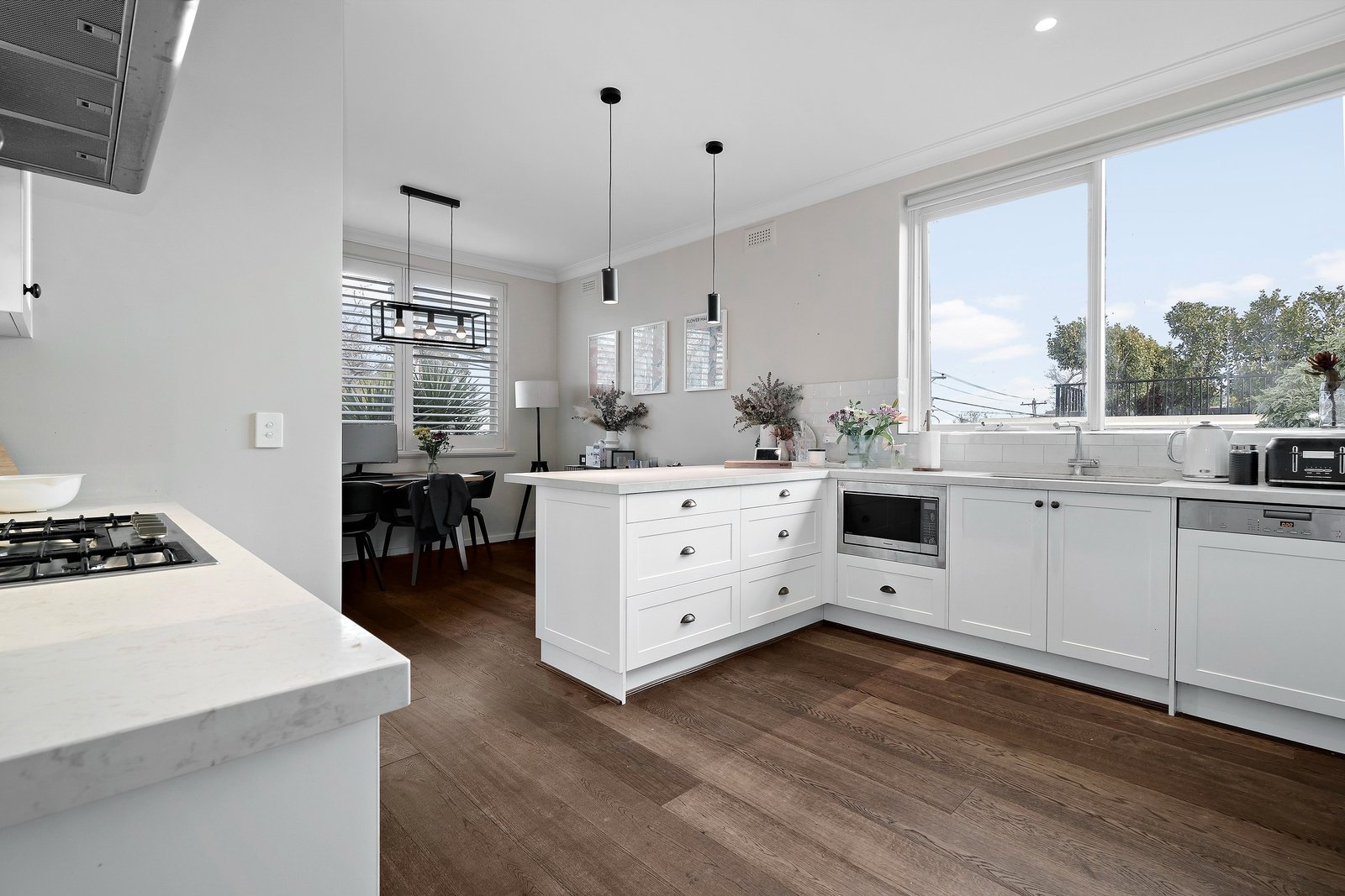 Property Gallery Thumbnail 3