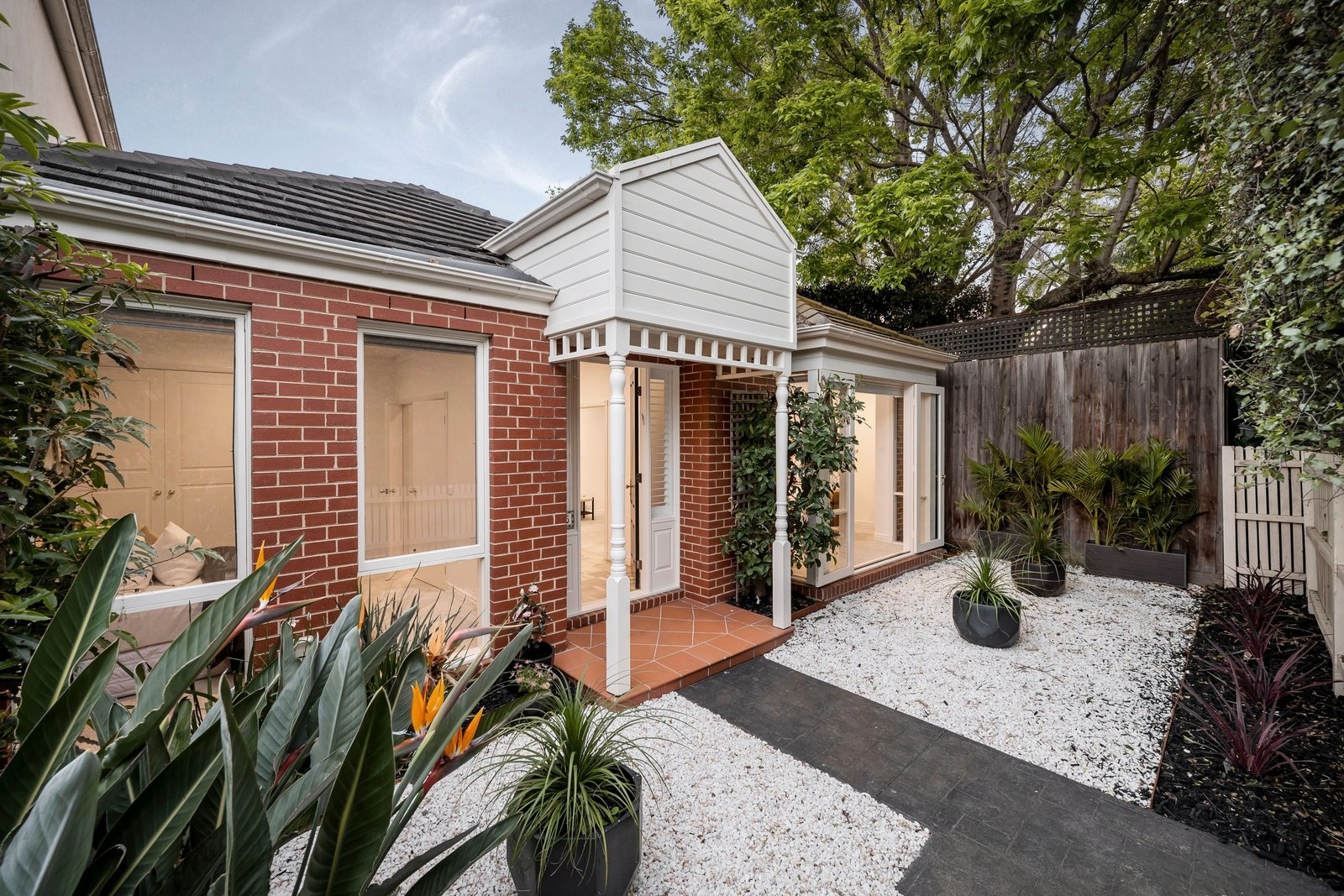 Property Gallery - Main Image