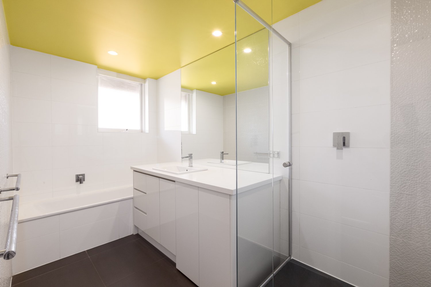 Property Gallery Thumbnail 4