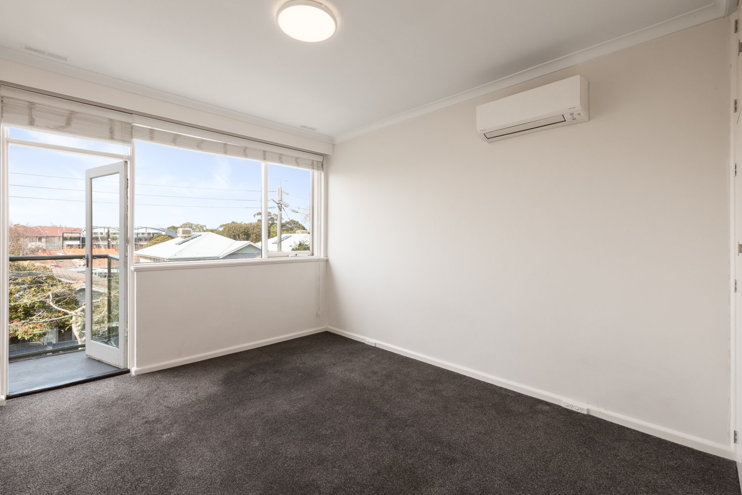 Property Gallery Thumbnail 5