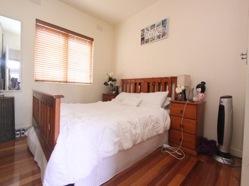 Property Gallery Thumbnail 2